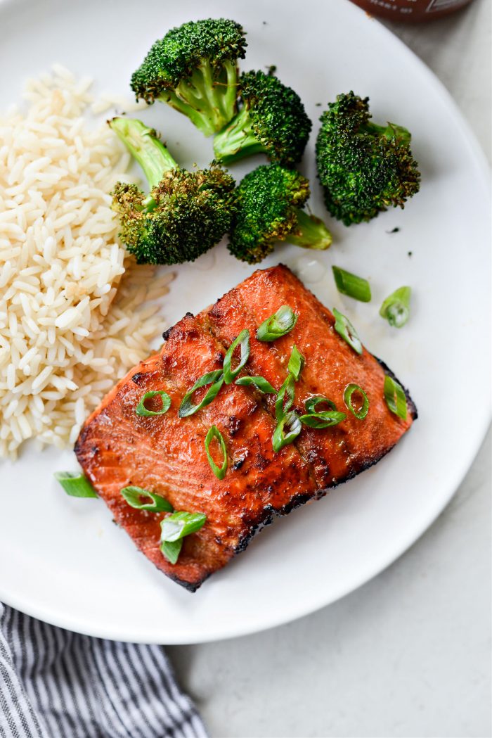 Air Fryer Sriracha Salmon