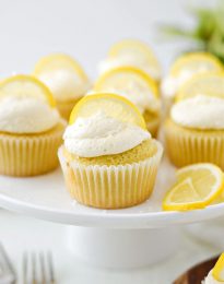 Lemon Cupcakes with Lemon Buttercream Frosting