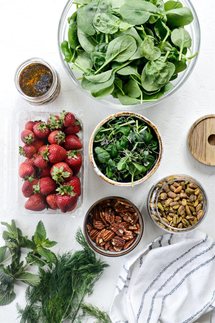 Strawberry Spinach Salad ingredients