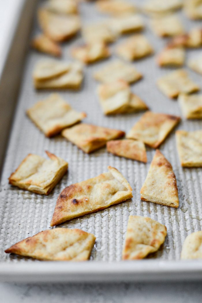 crispy pita croutons