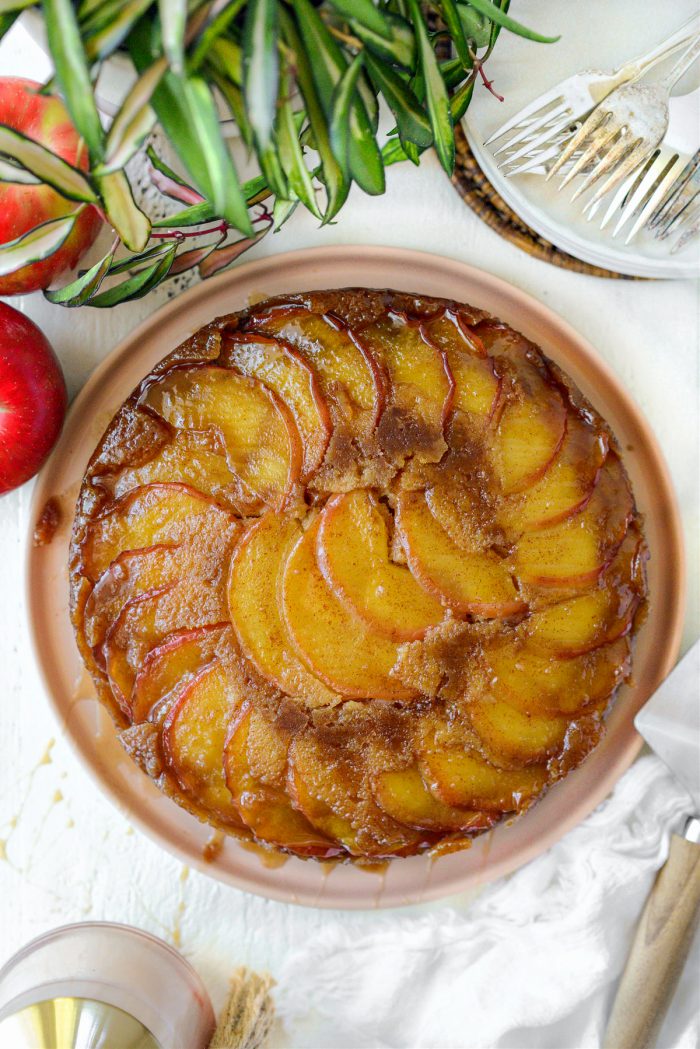 Cinnamon Apple Upside Down Cake