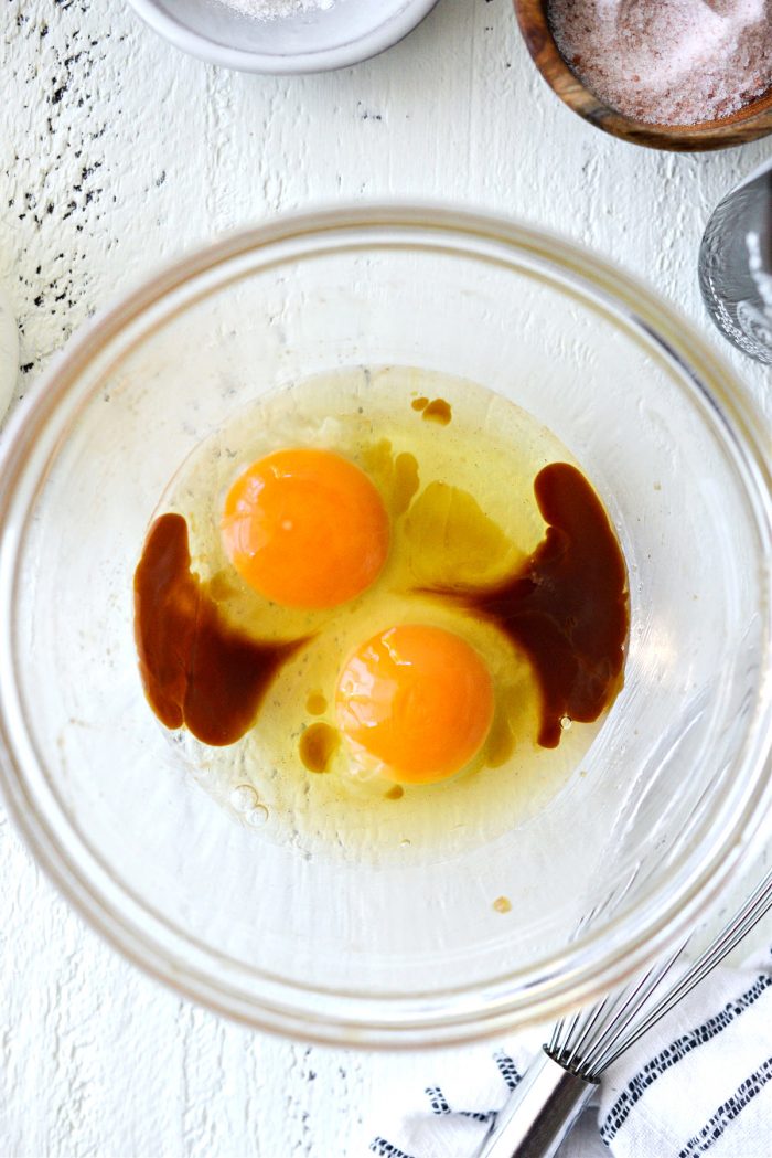 eggs and vanilla in bowl