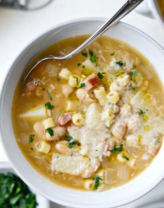 White Pasta e Fagioli