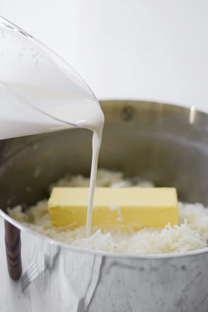 pouring in heavy cream