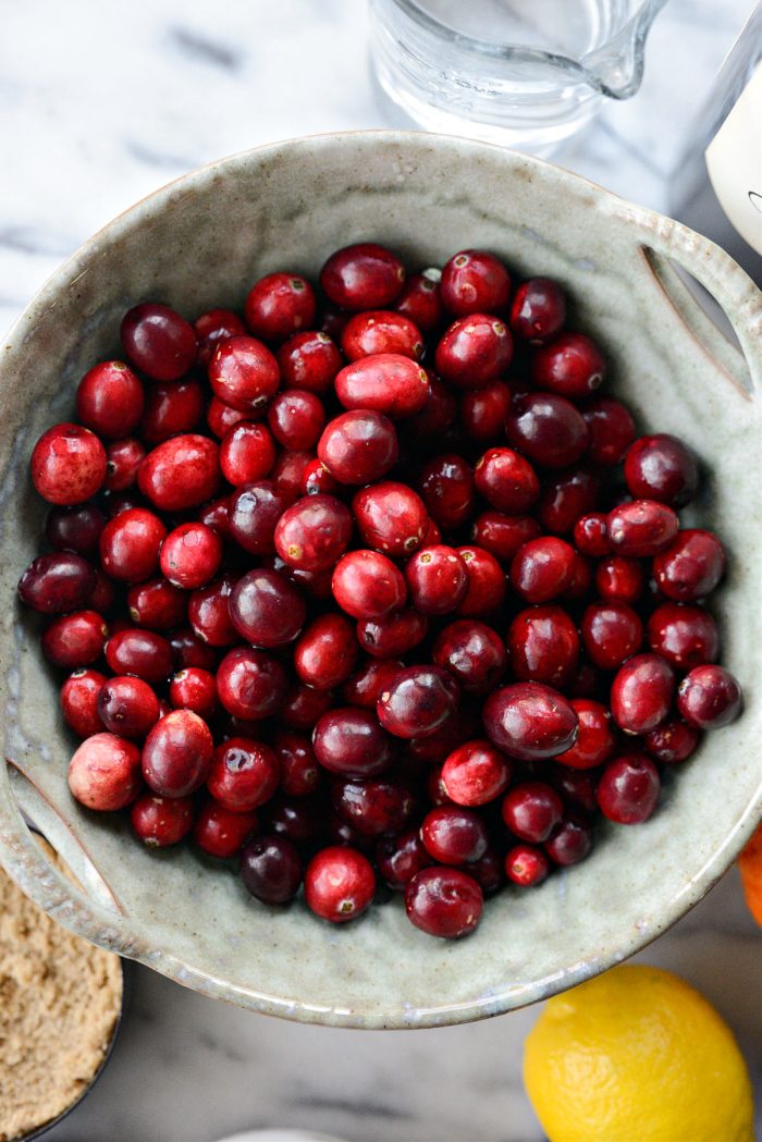 rinsed fresh cranberries