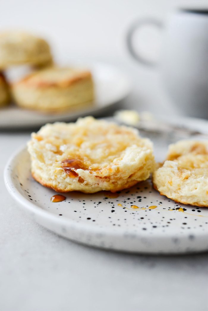 Easy Buttermilk Biscuits