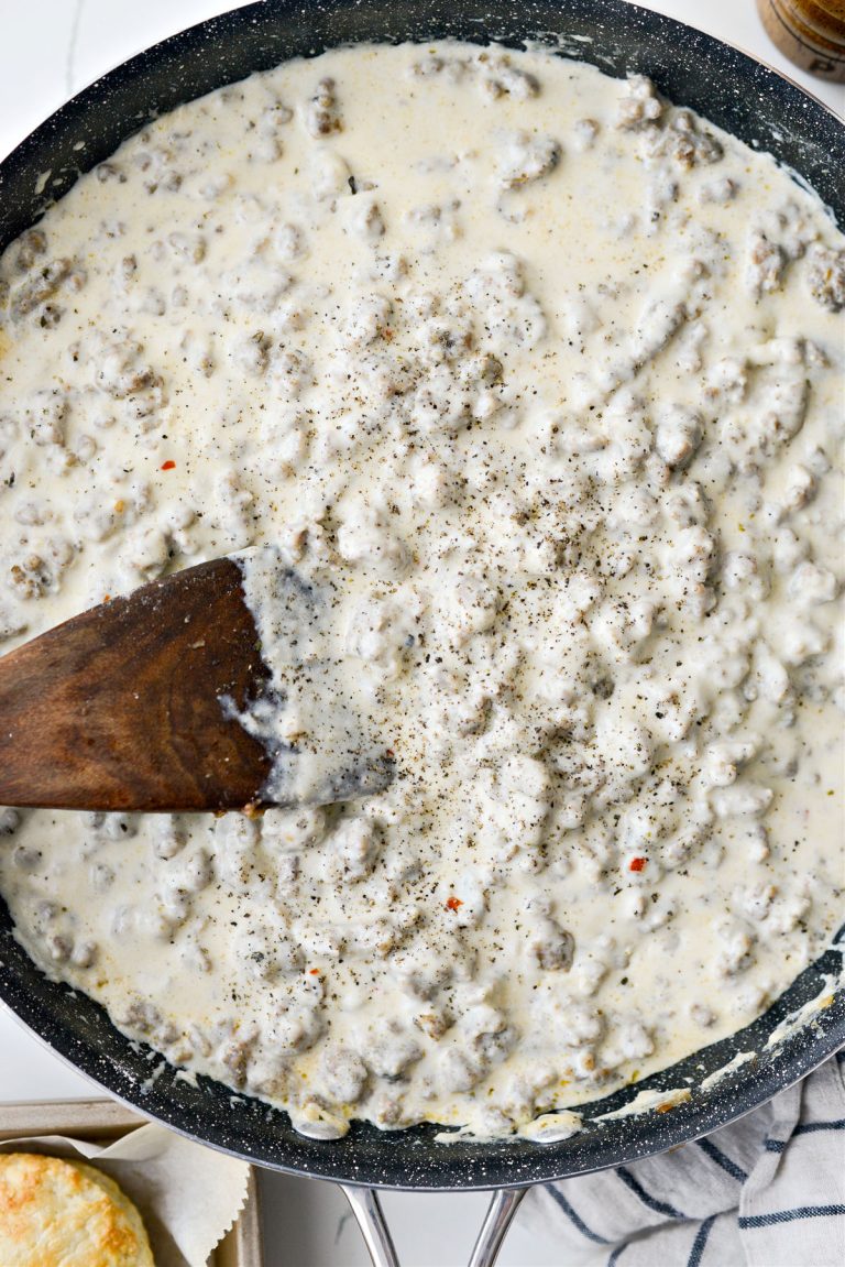 Homemade Spicy Breakfast Sausage Gravy Simply Scratch