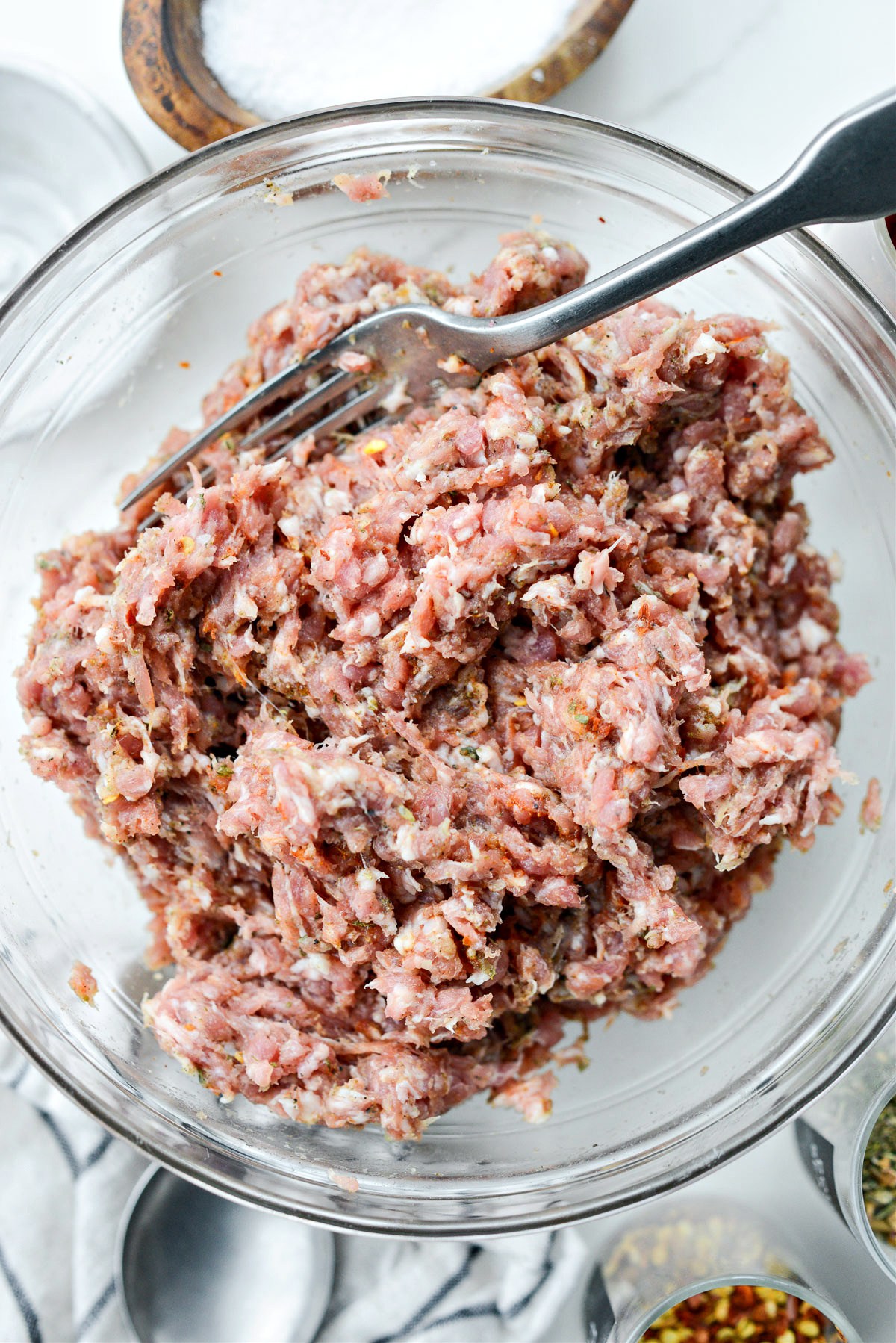 Homemade Spicy Breakfast Sausage Gravy Simply Scratch