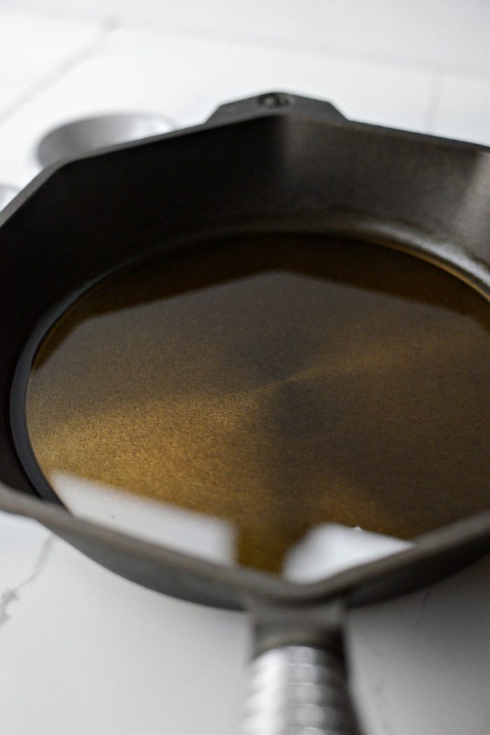 add oil to pan