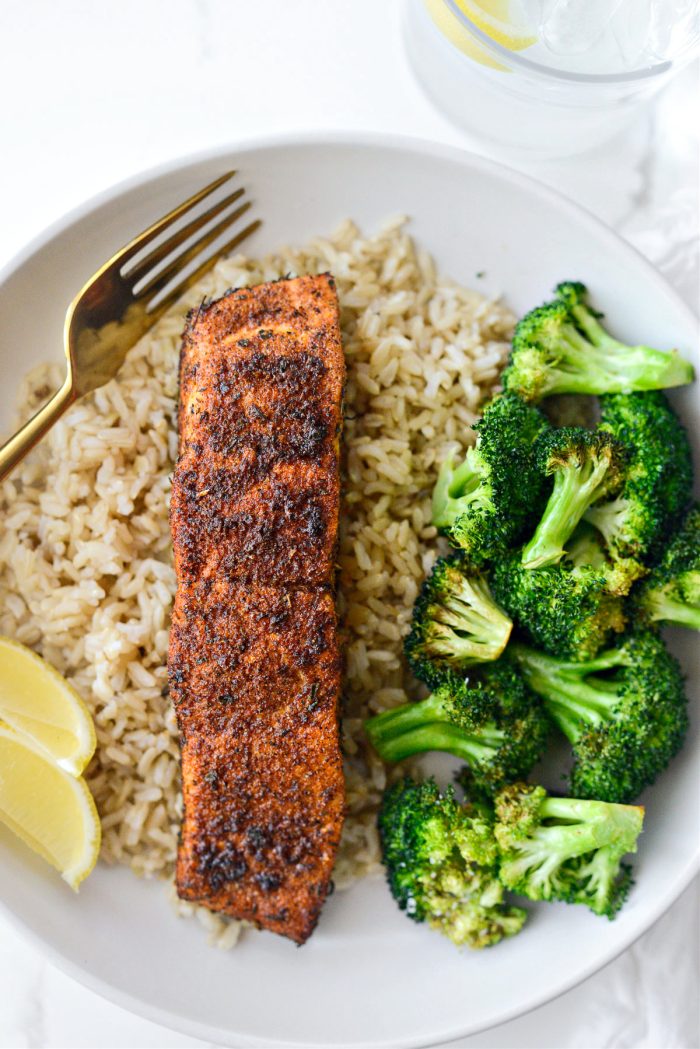 Blackened salmon from the air fryer