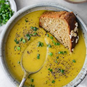 Irish Vegetable Soup with brown bread