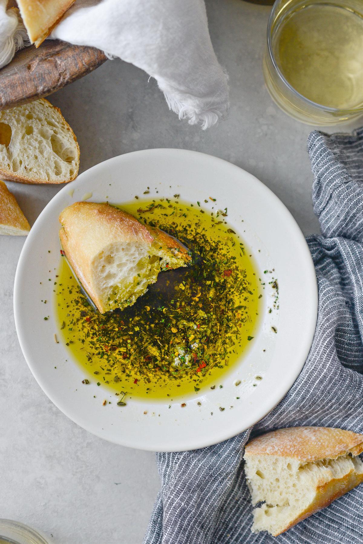 Garlic Herb Olive Oil Bread Dip Simply Scratch Garlic Herb Olive Oil Bread Dip Simply Scratch