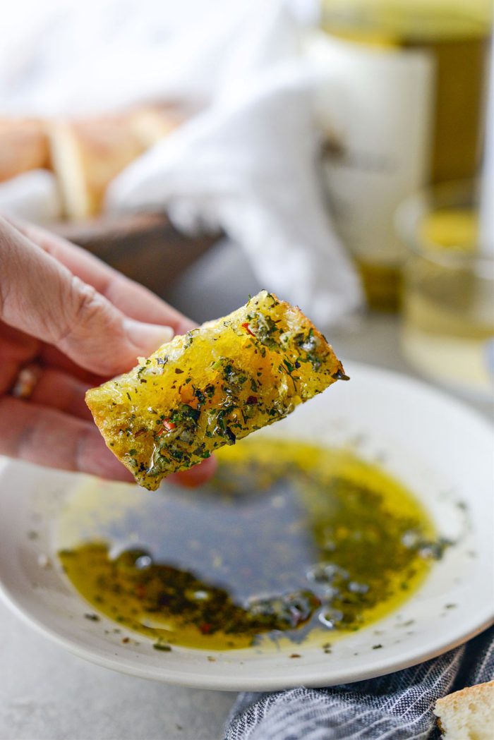 Garlic Herb Olive Oil Bread Dip