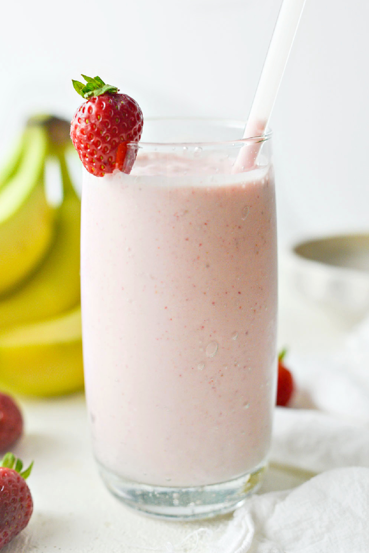 Easy Strawberry Banana Smoothie