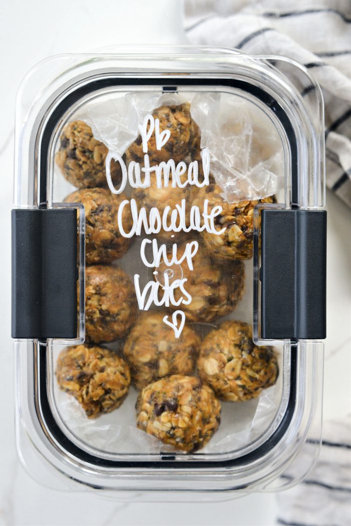 Oatmeal Chocolate Chip Bites