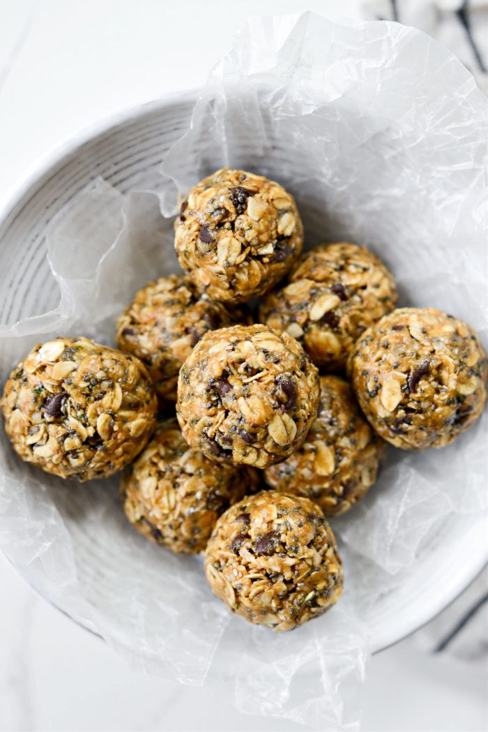 Oatmeal Chocolate Chip Bites