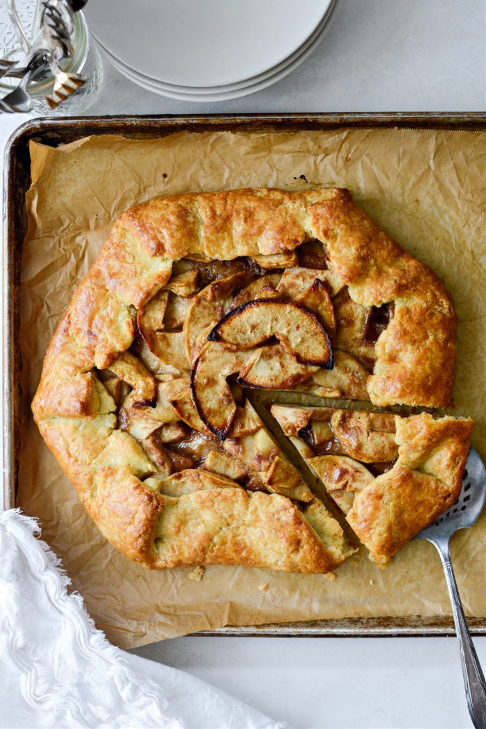 Apple Galette with Cheddar Crust