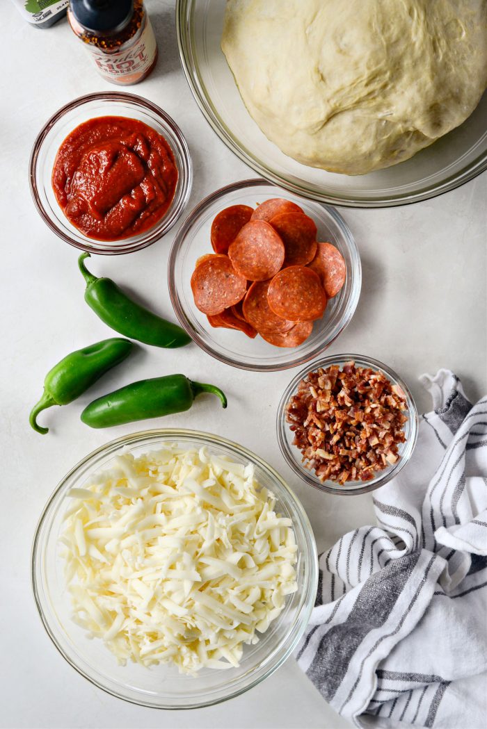 ingredients for Bacon Jalapeno Pizza with Hot Honey
