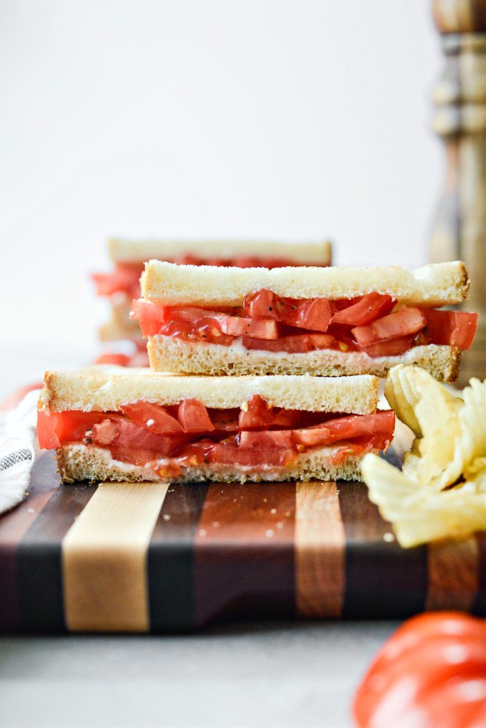 Classic Tomato Sandwich