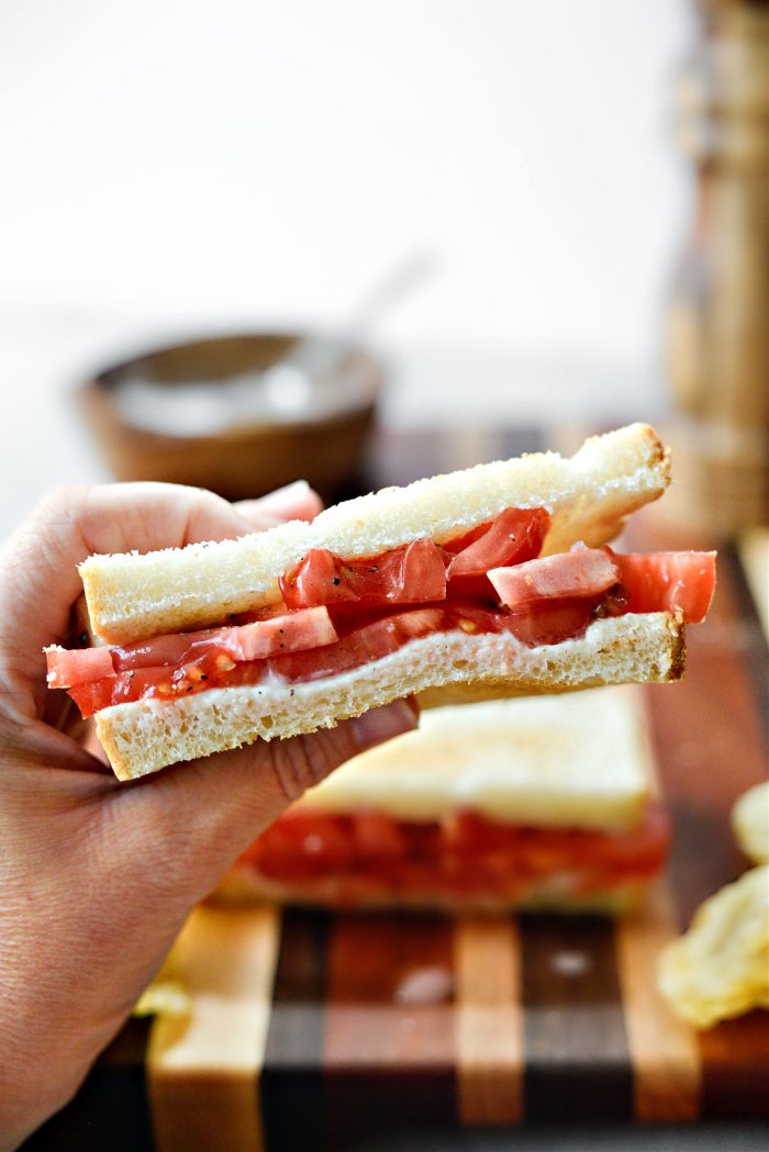 Classic Tomato Sandwich
