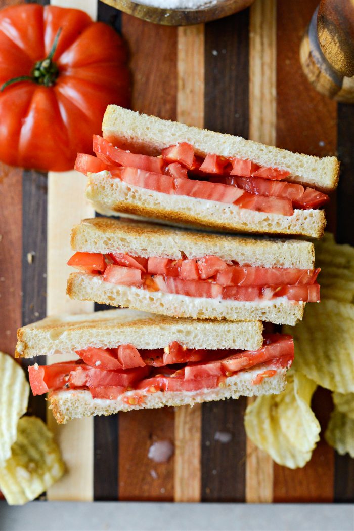 Classic Tomato Sandwich