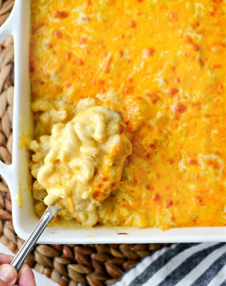 Easy Baked Mac and Cheese