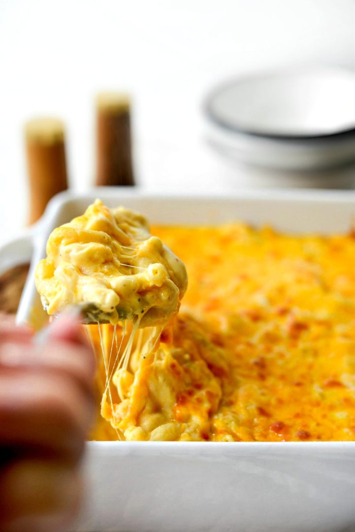 Easy Baked Mac and Cheese