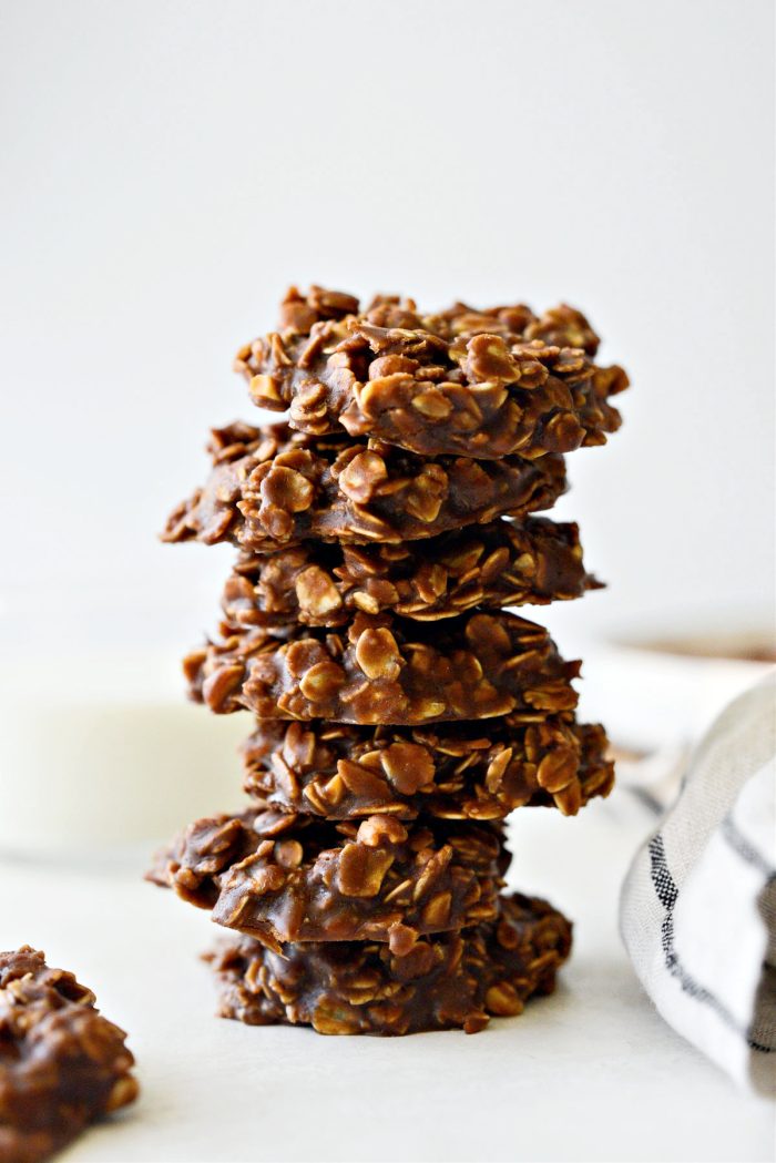 No-Bake Chocolate Oatmeal Cookies