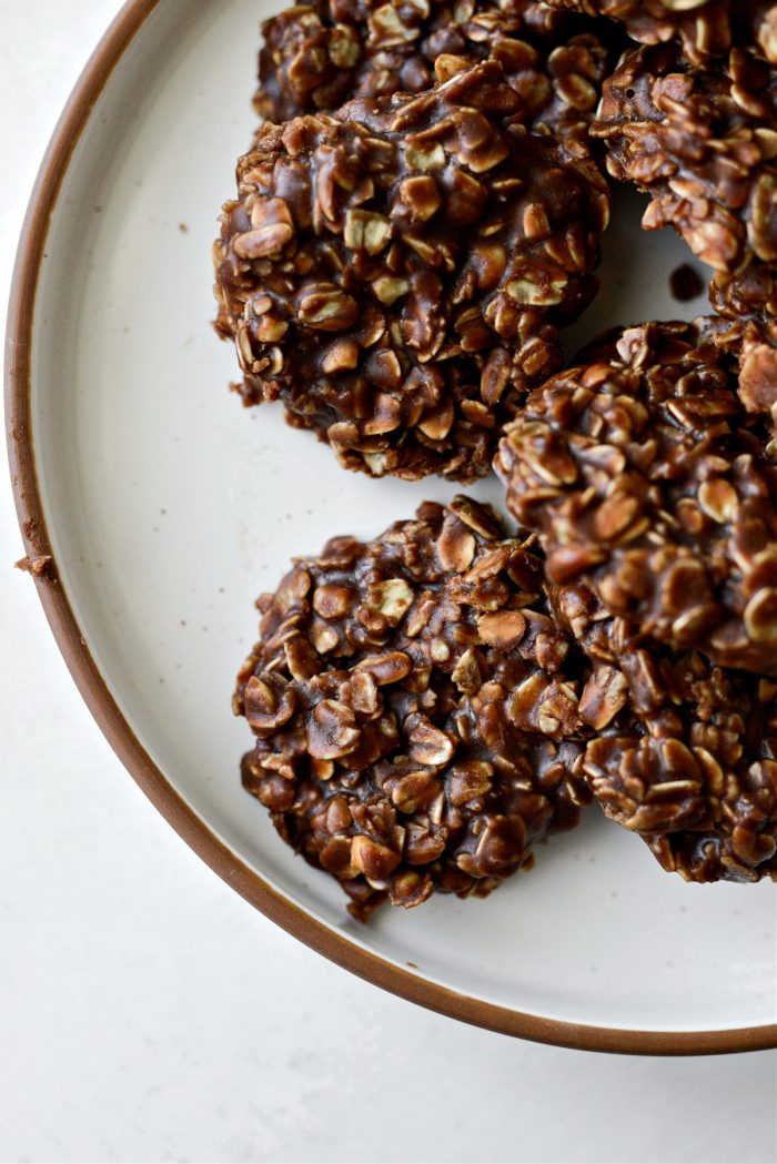 No-Bake Chocolate Oatmeal Cookies