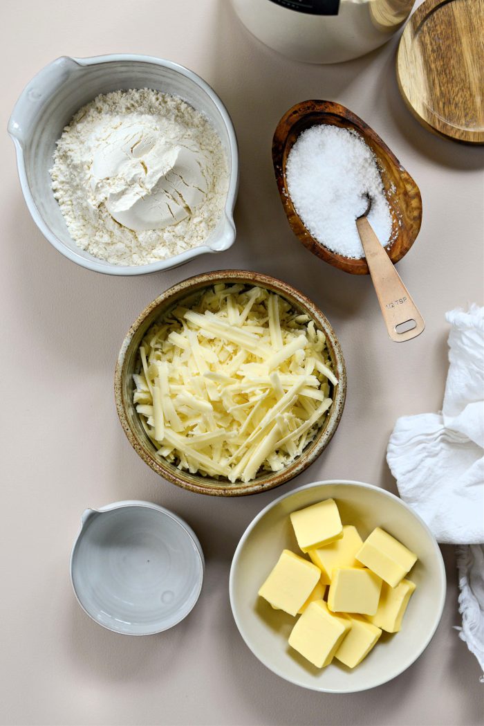 Sharp Cheddar Pie Crust ingredients