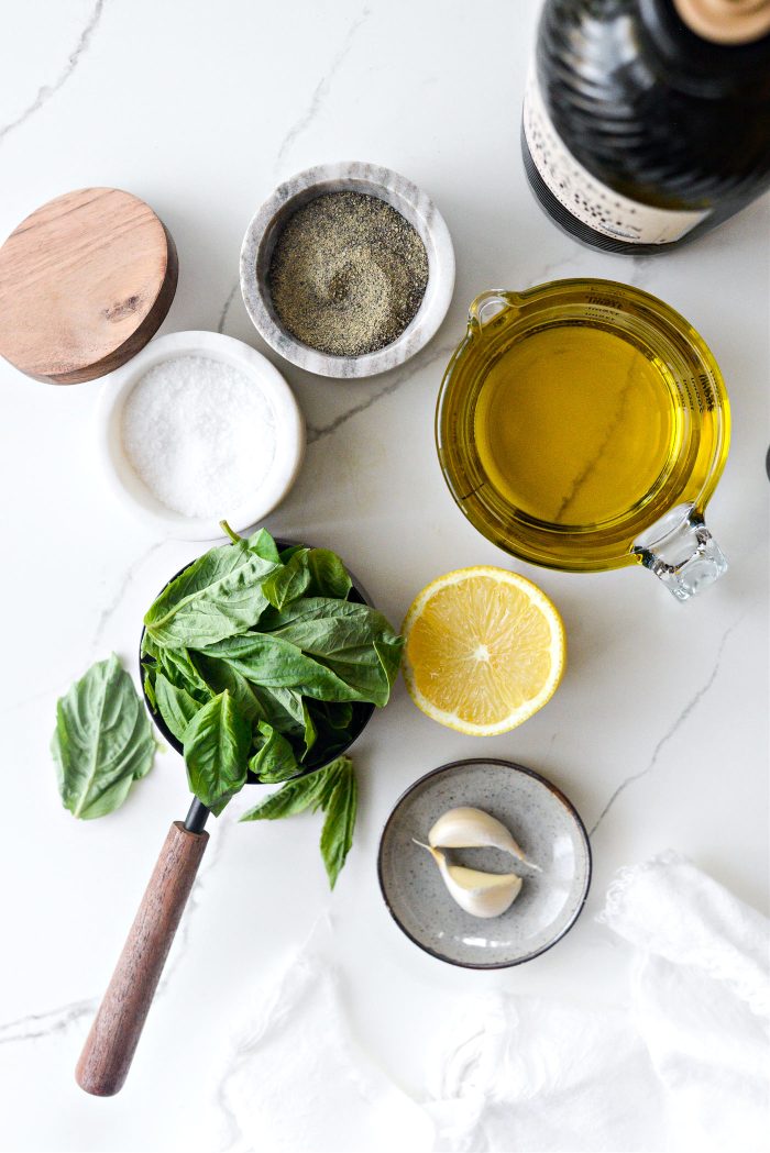 Ingredients for Basil Oil