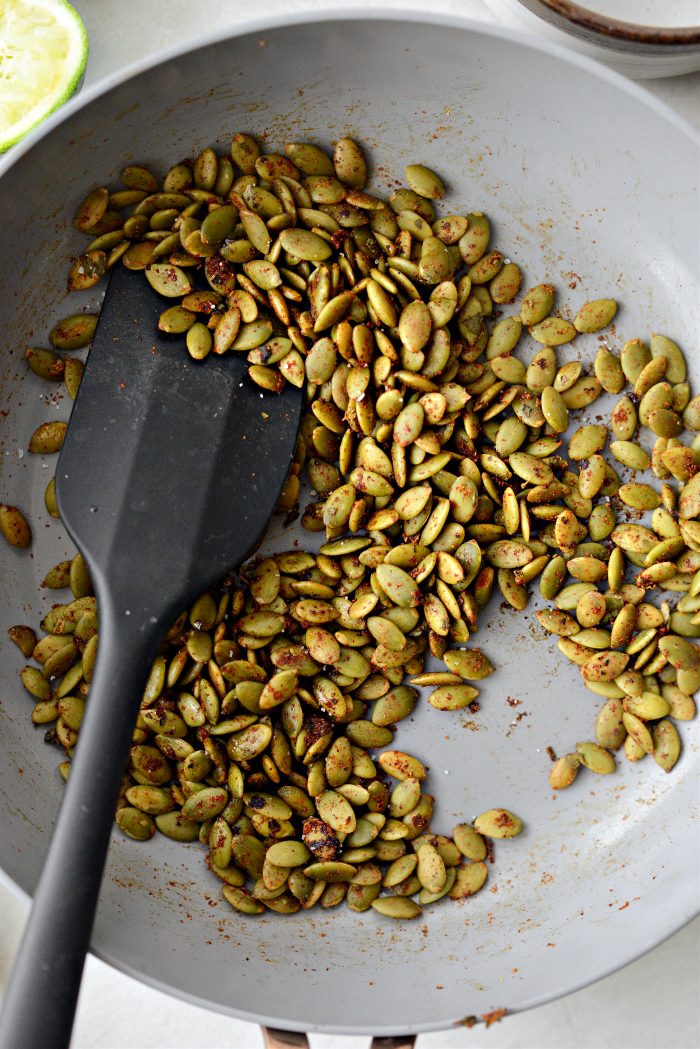 toasted seasoned pepitas