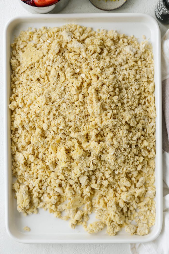 Transfer rest of streusel to pan