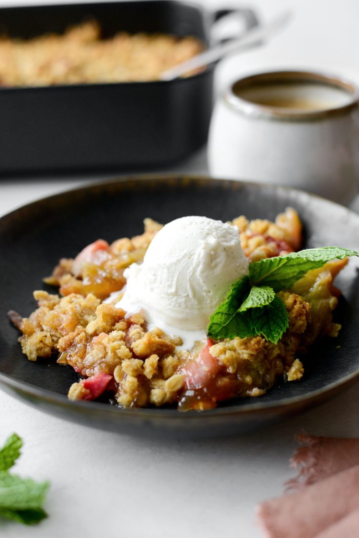 Rhubarb Crumble