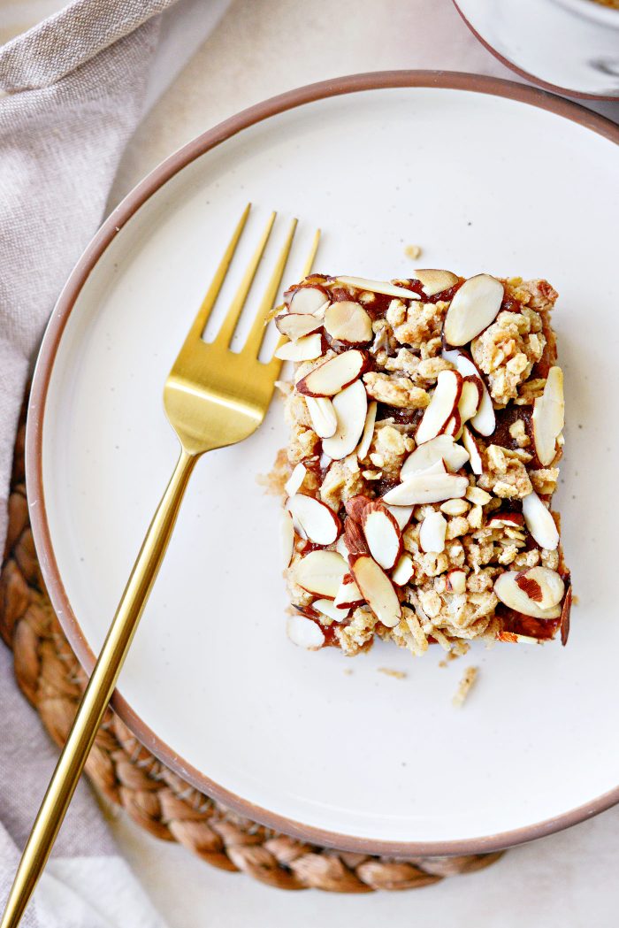 Almond Rhubarb Jam Bar