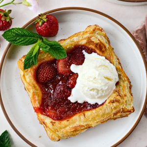 Strawberry Rhubarb Pastry Pies