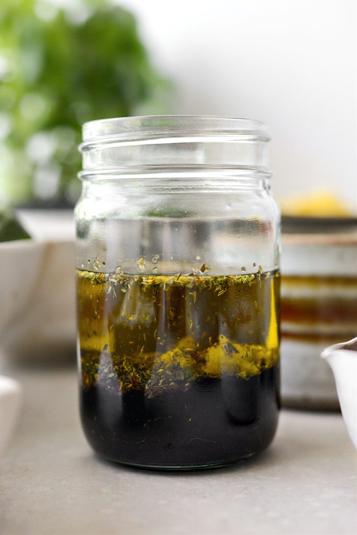 balsamic dressing ingredients in jar