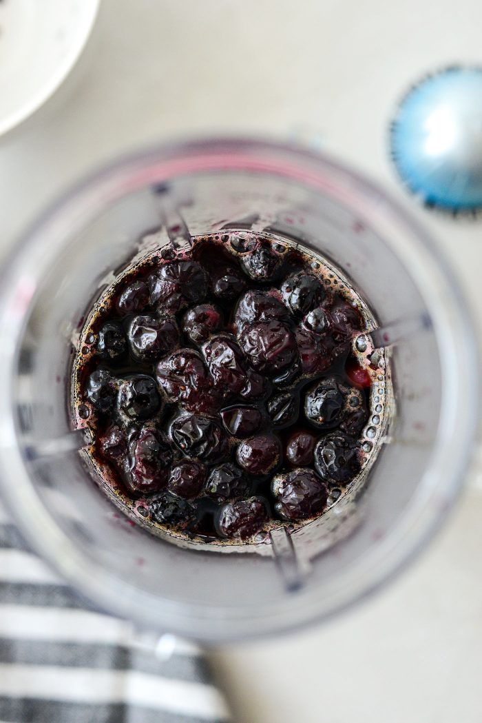 let cool before transferring to a blender