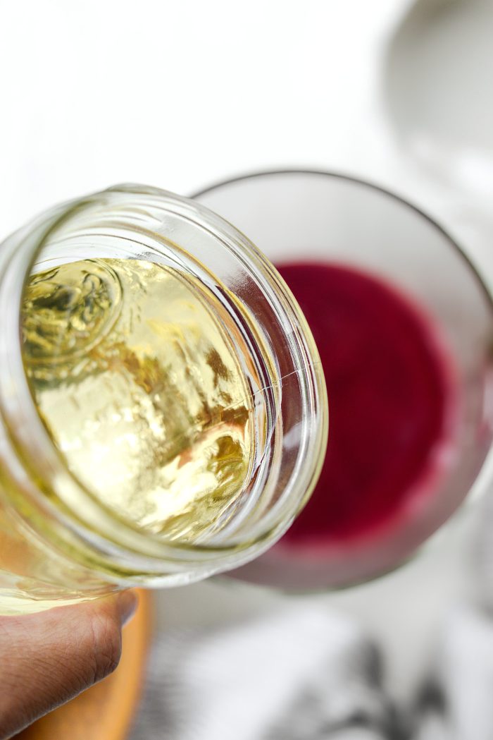 pour in wine simple syrup