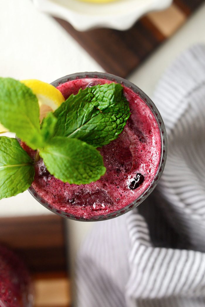 Blueberry Lemon Wine Spritzer