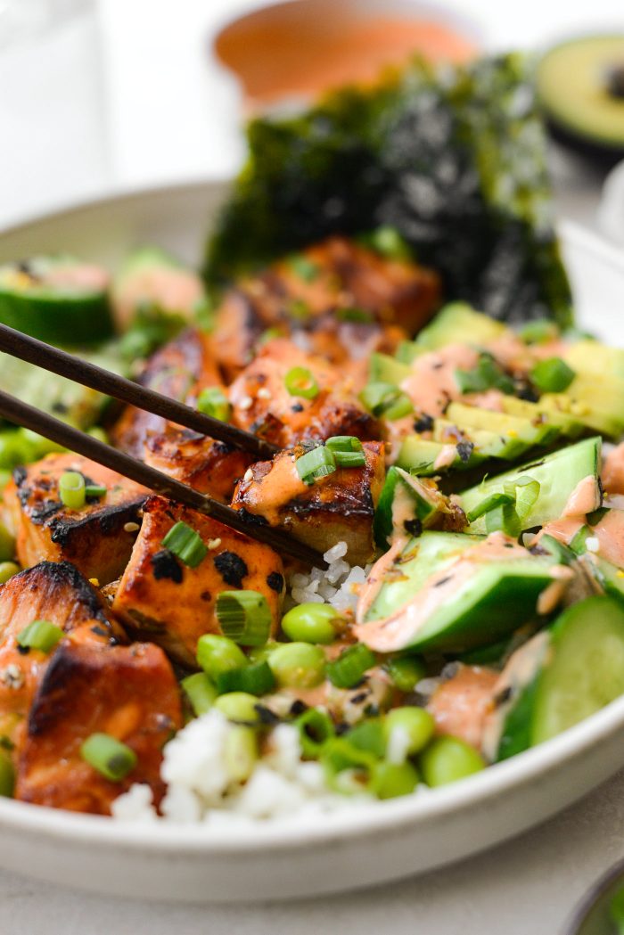 Spicy Salmon Sushi Bowl