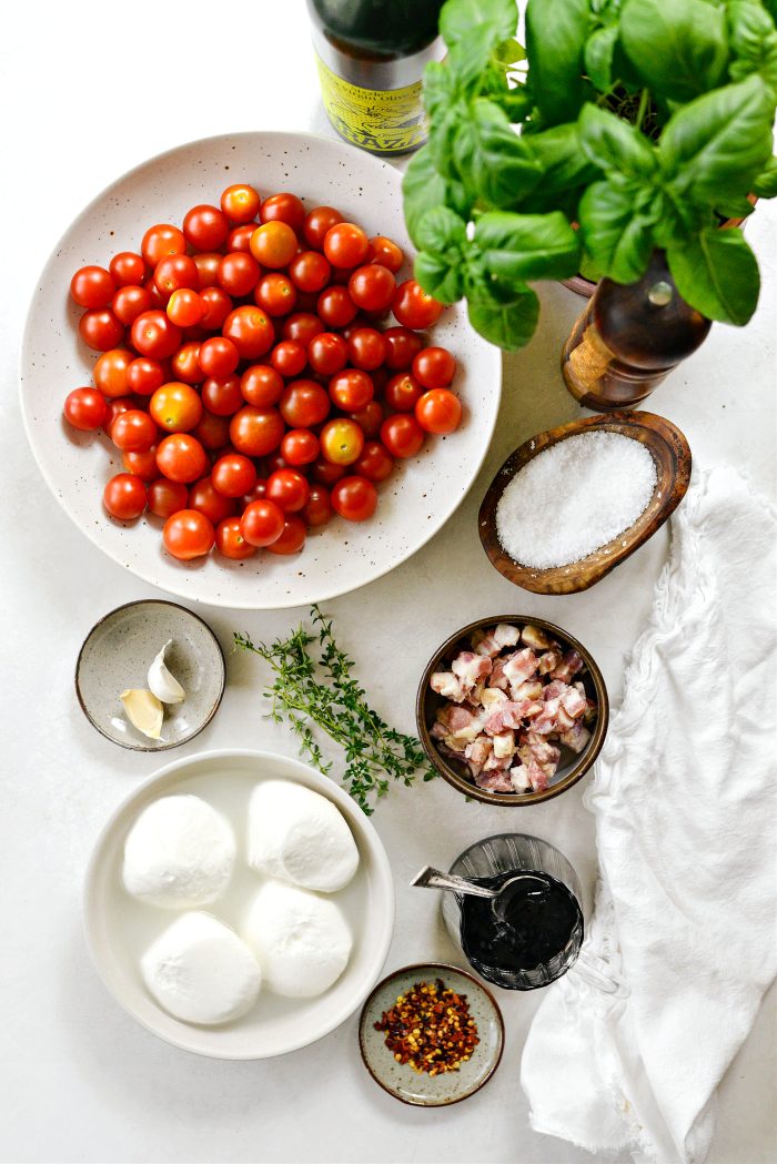 Blistered Tomatoes with Burrata and Pancetta ingredients