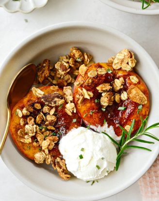 Baked Vanilla Cardamom Nectarines