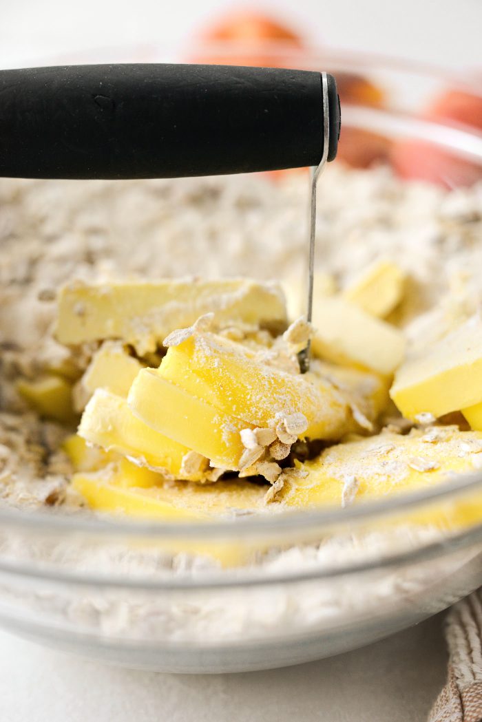 use pastry blender to combine