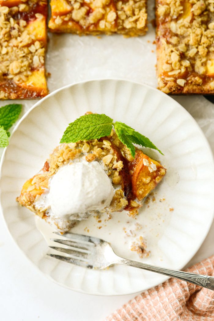 Summer Peach Streusel Bars
