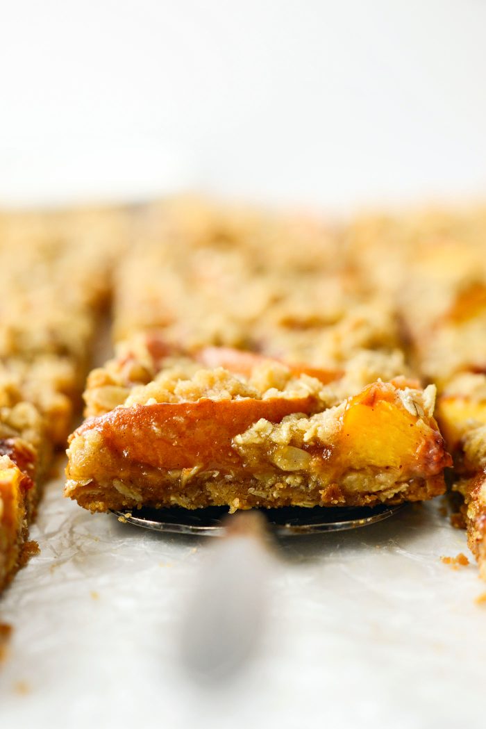 Summer Peach Streusel Bars
