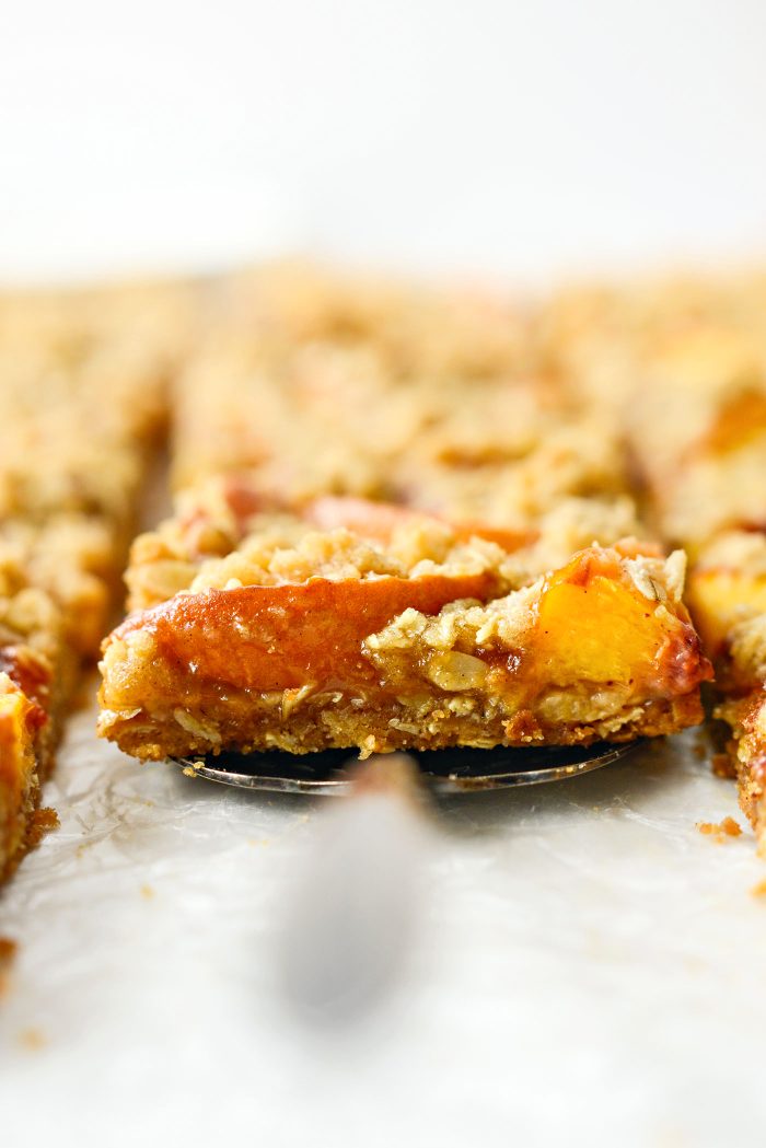 Summer Peach Streusel Bars