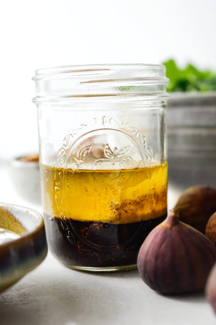 balsamic fig vinaigrette ingredients in a jar