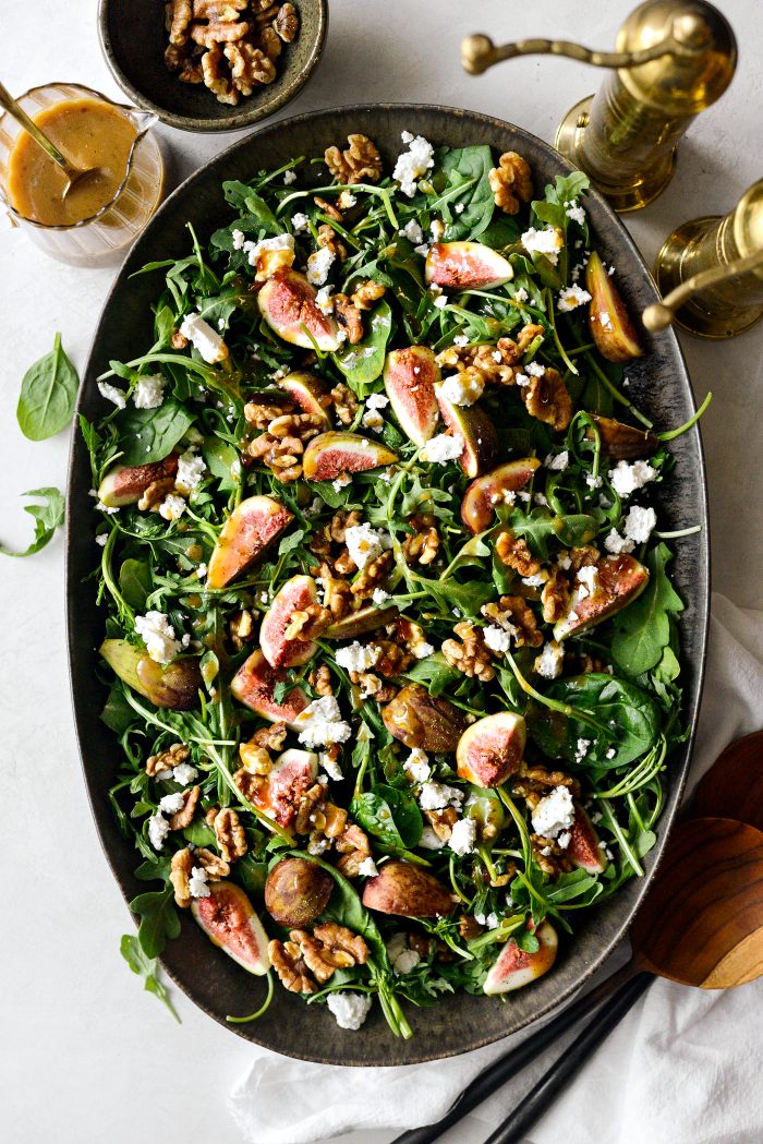 Fig Salad with Goat Cheese and Walnuts