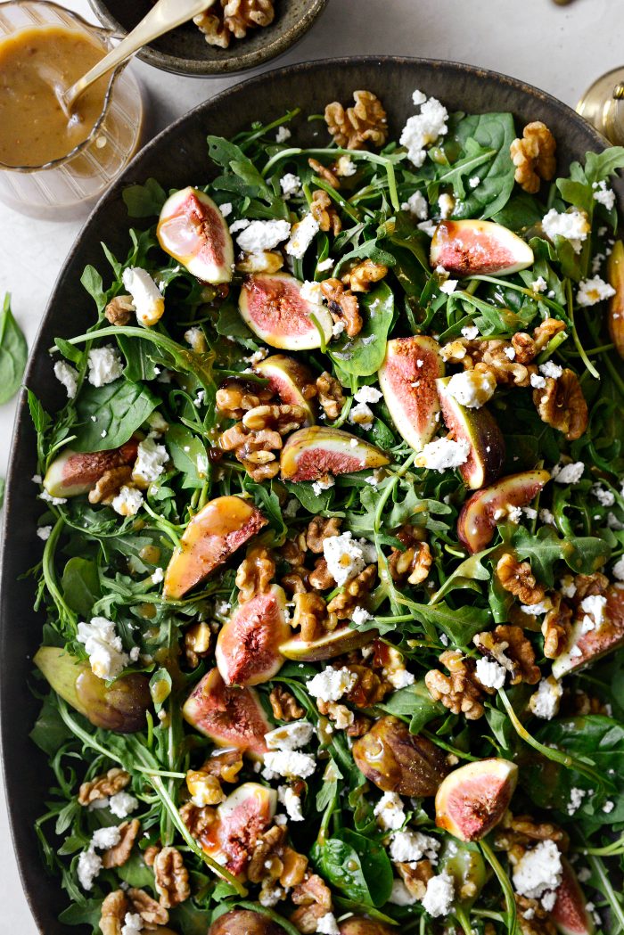 Fig Salad with Goat Cheese and Walnuts
